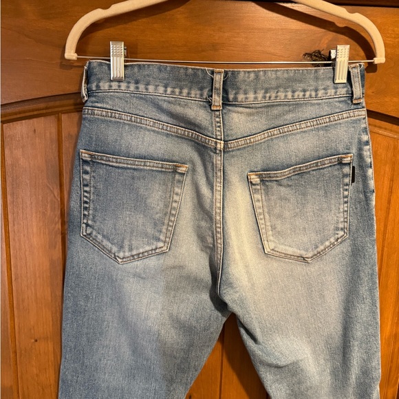 Saint Laurent denim- size 28- fits like a snug size 6 - Picture 6 of 8